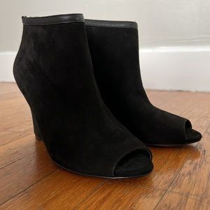 Ann Taylor, open toe wedge heel shoes, black, suede